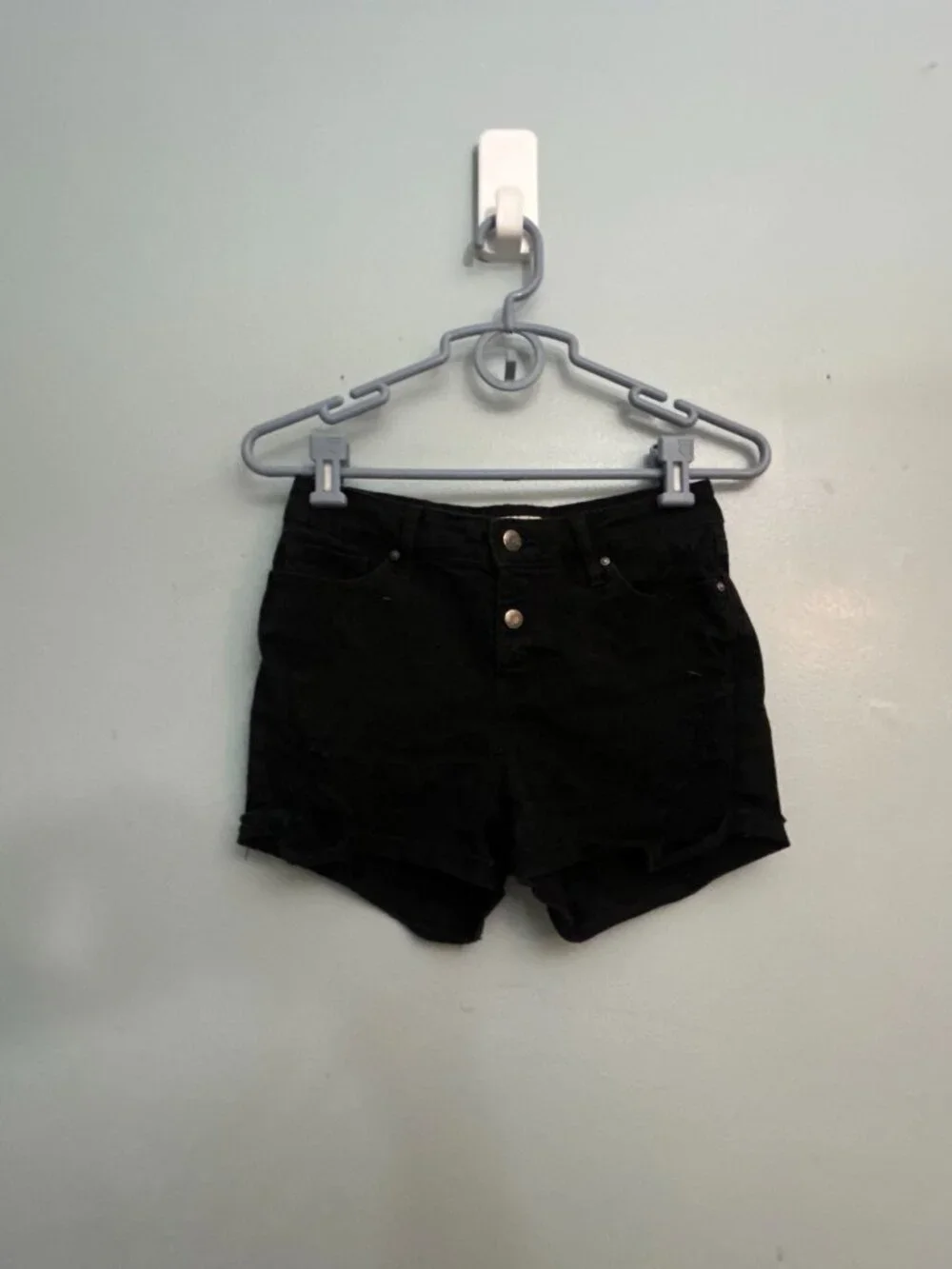 Black Daisy Black Denim Jean Shorts High Rise‎ Women’s